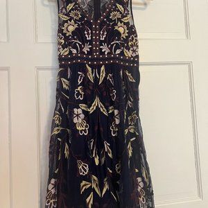 Moulinette Souers Navy Blue Alicante Floral Embroidered Dress Size 0